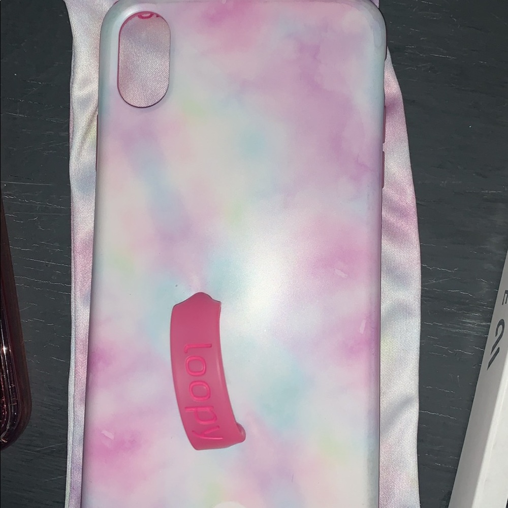 Pink loopy case!
